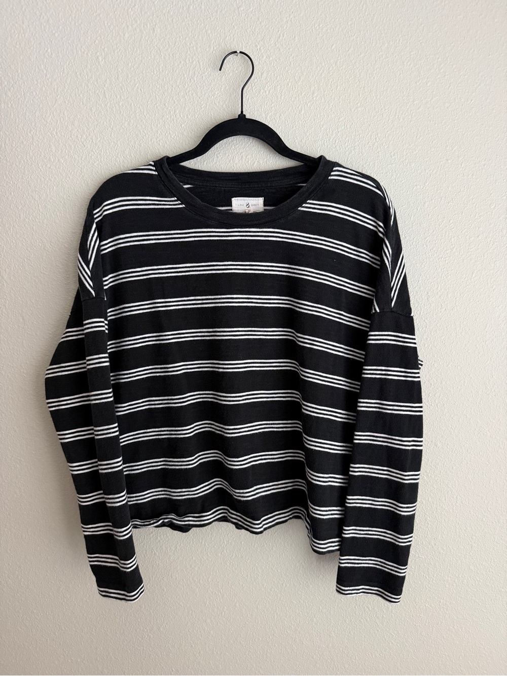 Lou & Grey Sz M Boxy Cropped Long Sleeve Top Striped Black White 100% Cotton